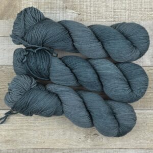 Moody Blue - Peace Dk